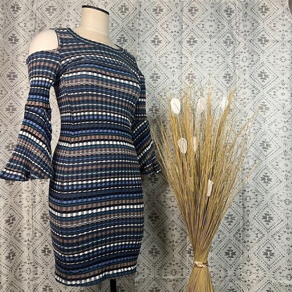 Ella Moss Dresses & Skirts - Ella Moss Striped Cold Shoulder Bell Sleeve Bodycon Mini Dress Medium